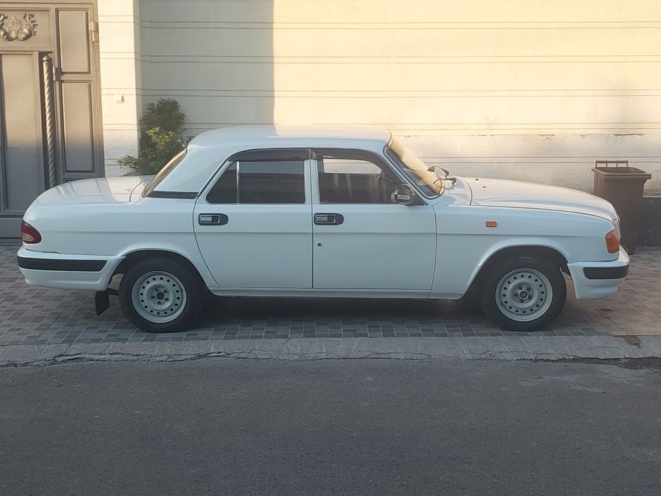Волга 3110 сотилади