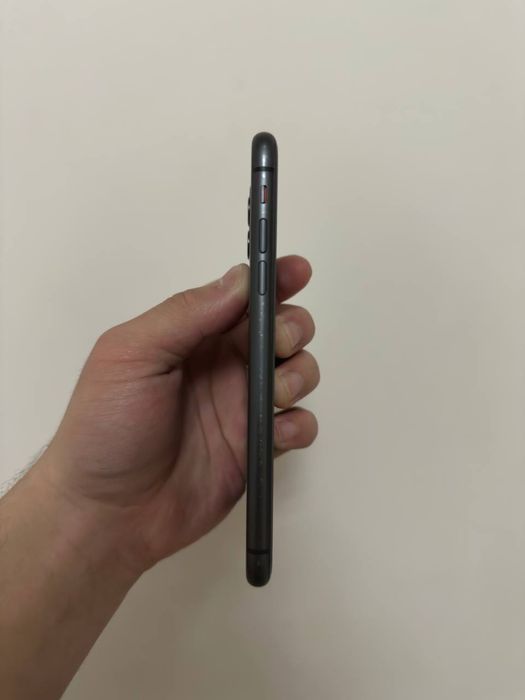 Айфон 11 71акб 128гб