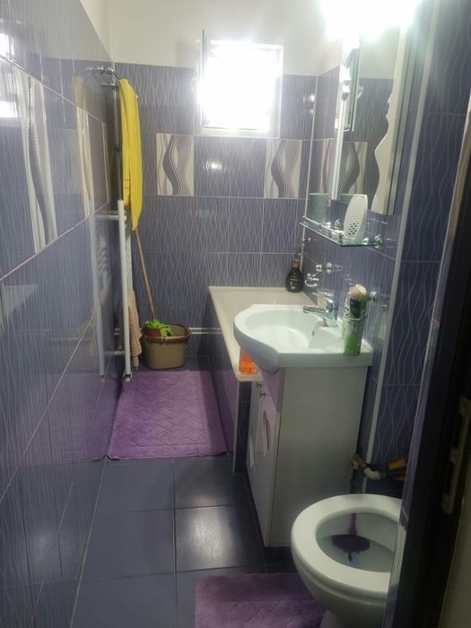 Apartament  de închiriat!!!