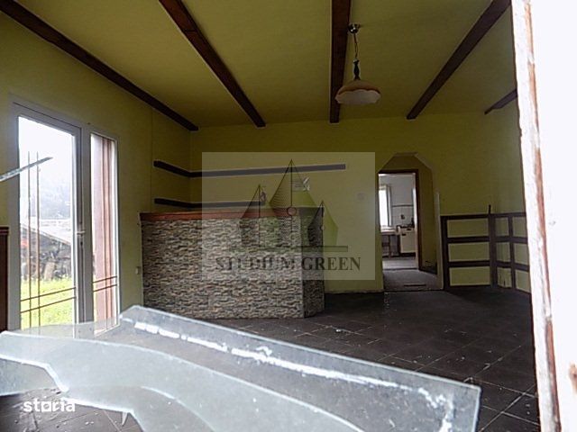 Proprietar vand casa/vila/pensiune in Vatra Dornei- direct la strada!