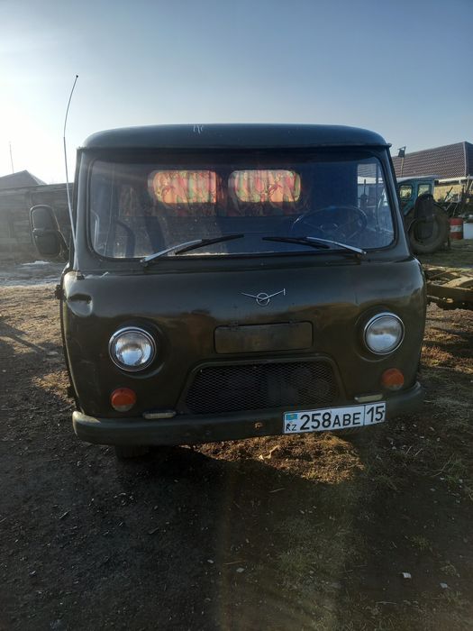 Продам бортовой Уаз -3303
