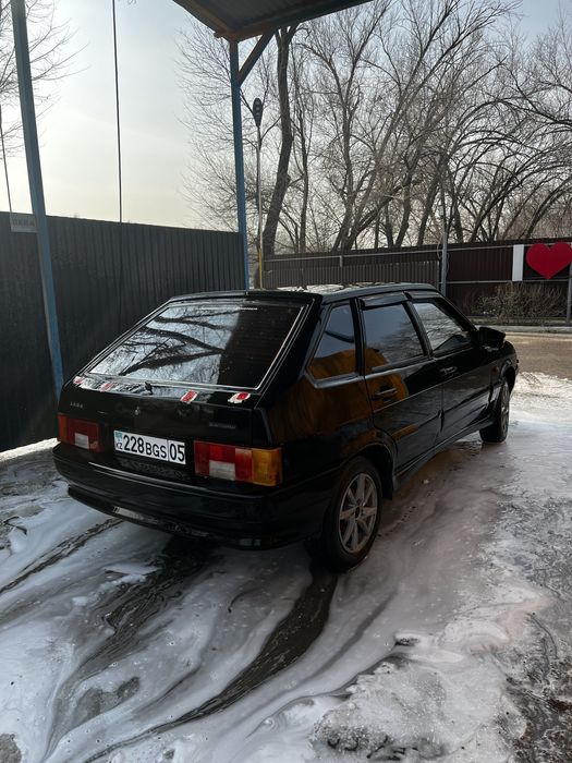 Продам машину ваз 2114