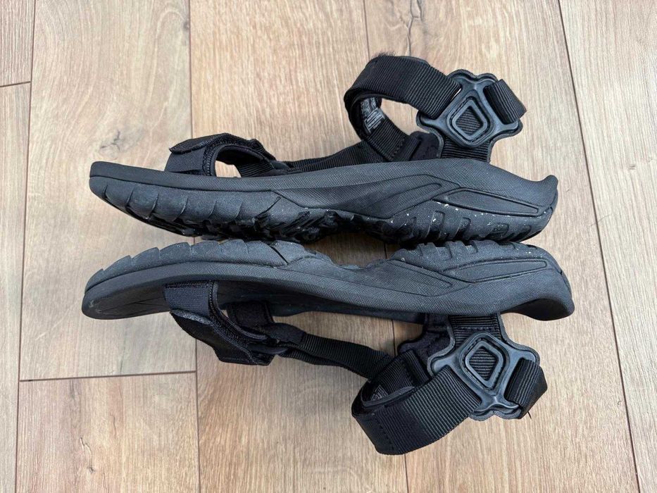 Teva 44.5 sandale barbati