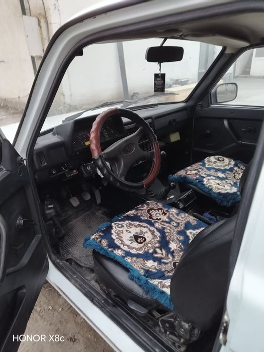 NIVA автомобиль н