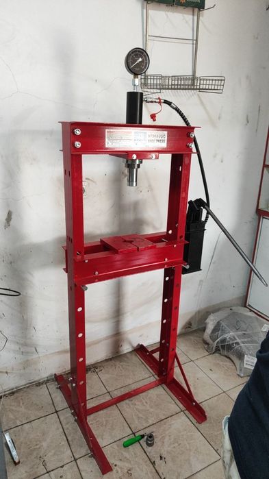 Гидравлический пресса / Гидравлический пресс pres gidravlicheskiy