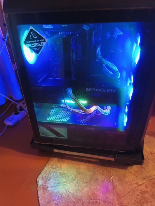 Продам новый компьютер