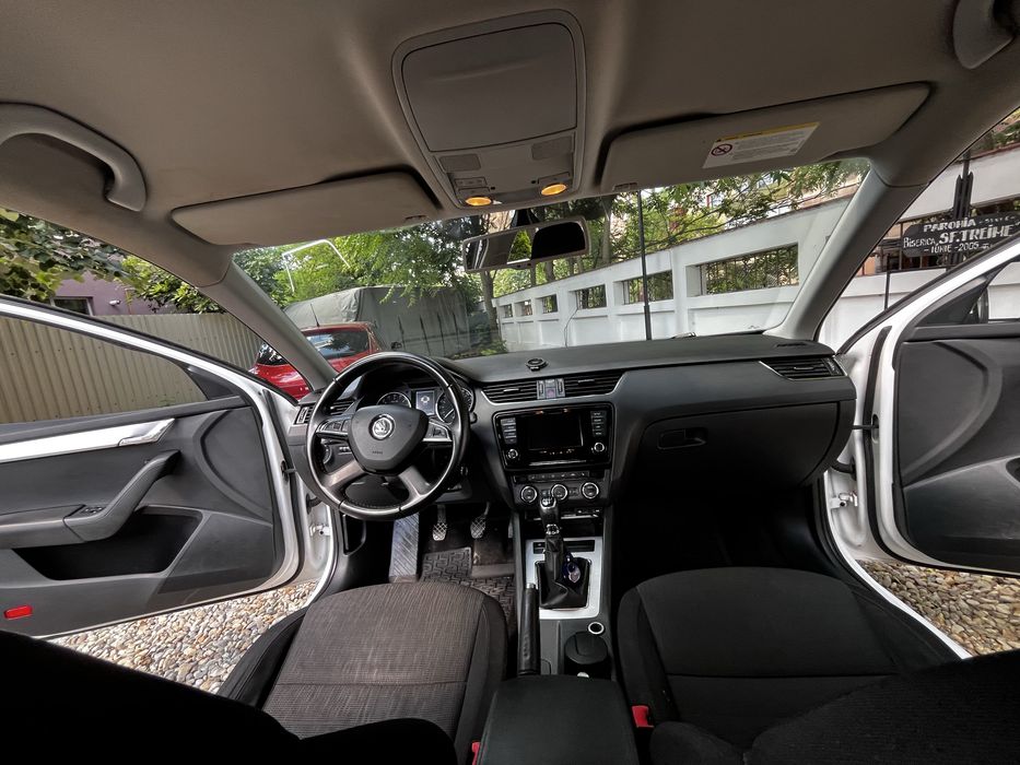 SKODA Octavia 2014 — imagine 5