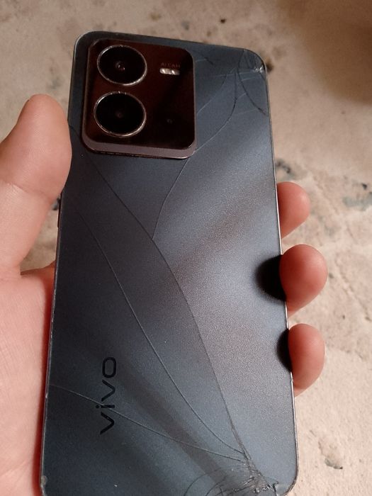 Продам Vıvo v25e 128гб