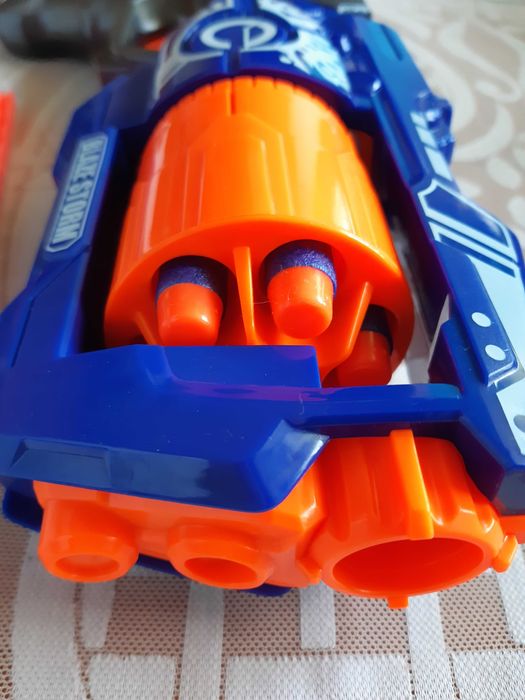 Нов  бластер  играчка