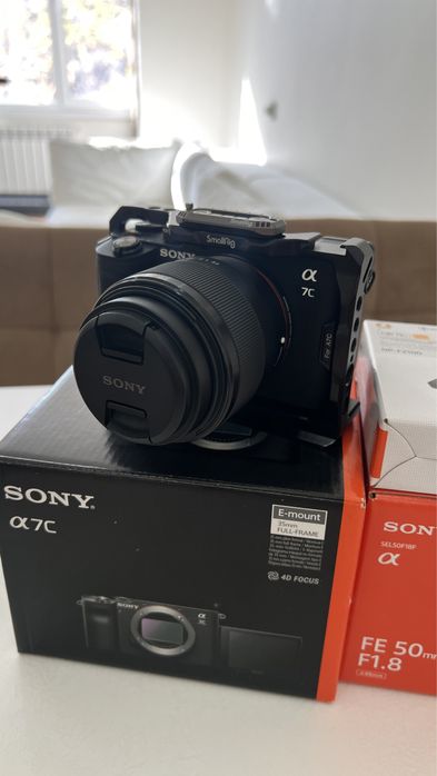 Камера Sony A7C
