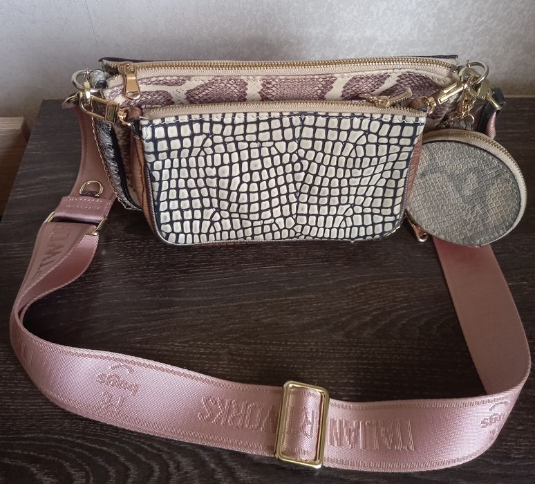 Модная женская сумочка