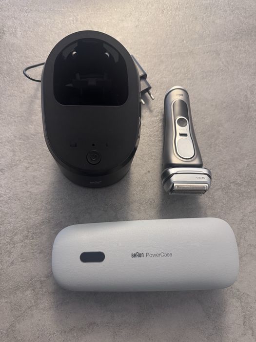 Aparat electric de ras Braun Seria 9 PRO+ 9675CC