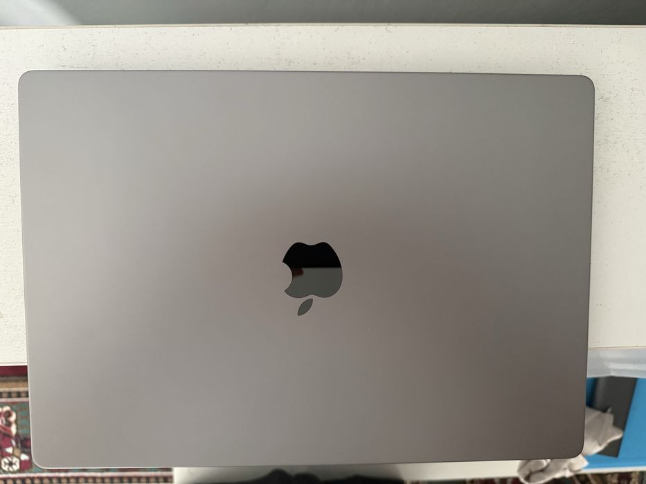 Macbook Pro M1 Pro 16inch/16/512/full box