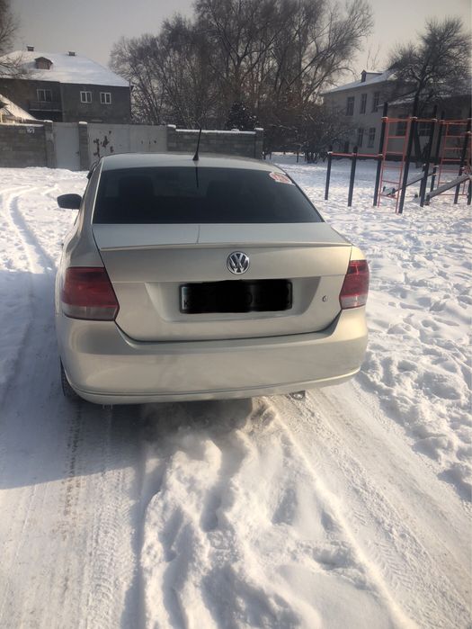Продам машину Wolkswagen polo