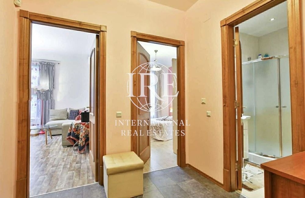 Продава се Двустаен апартамент в Варна, Бриз - 63 кв.м за 1579 €/кв.м - Снимка #4