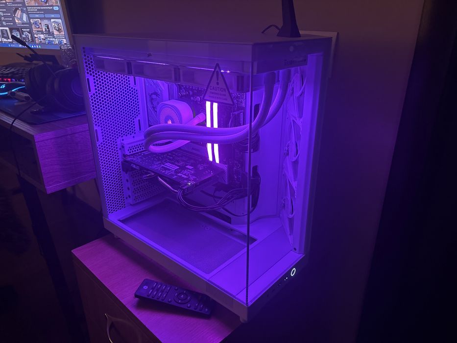 vand carcasa NZXT H6 flow !!urgent!!