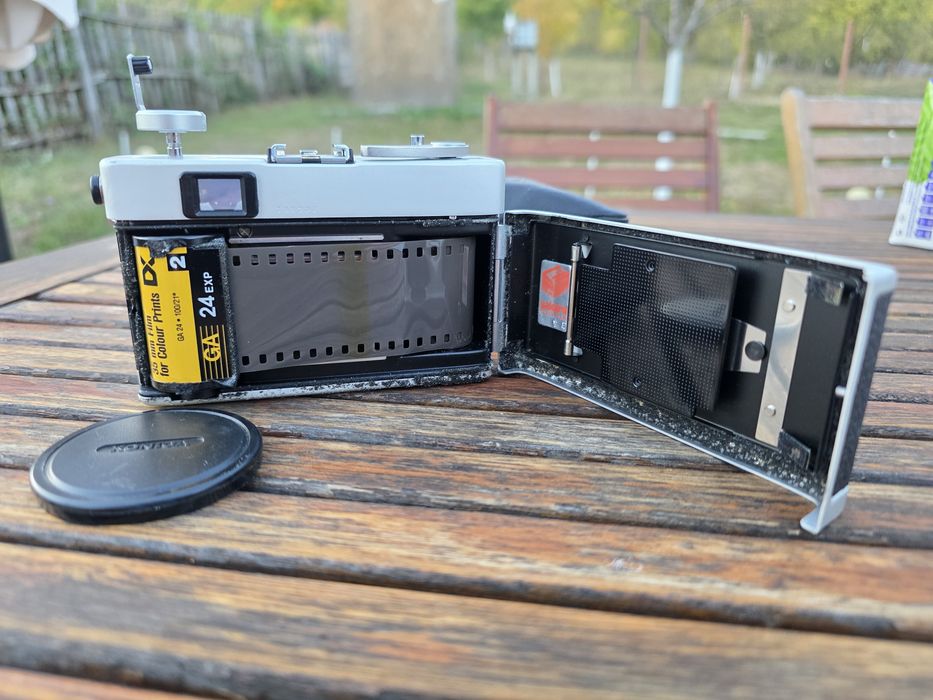 Konica C35 impecabila