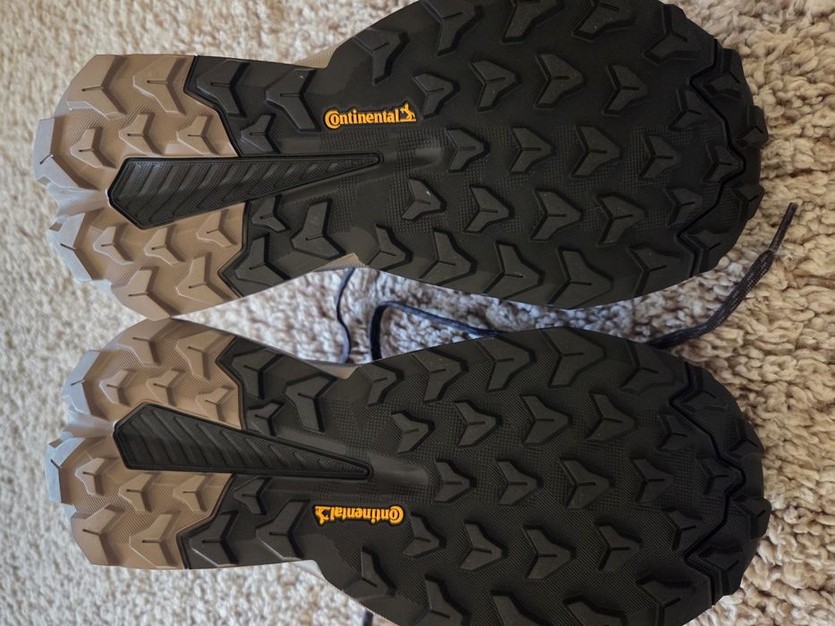 Дамски маратонки