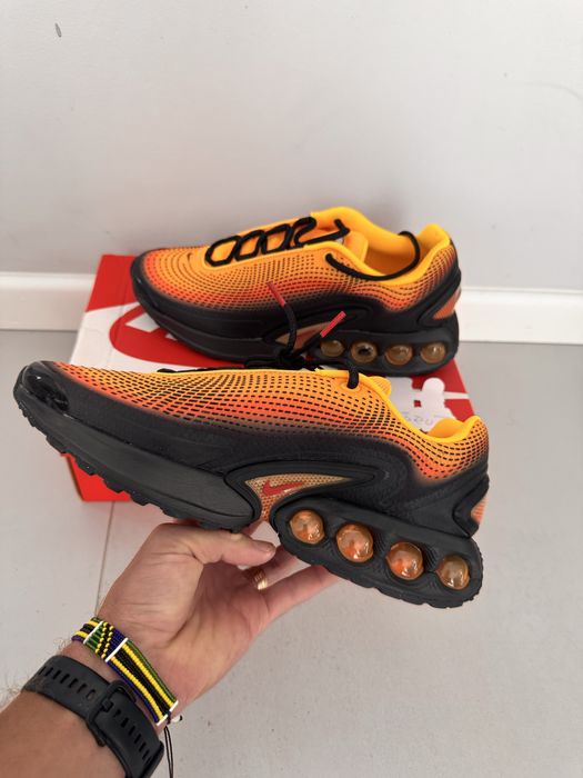 Nike Air Max DN SE Laser Orange