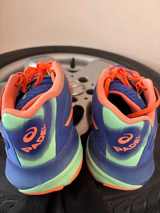 Маратонки ASICS