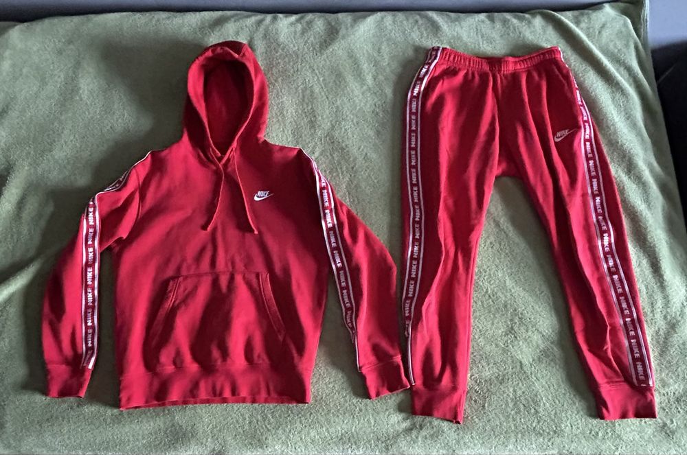 Nike комплект горнище и долнище