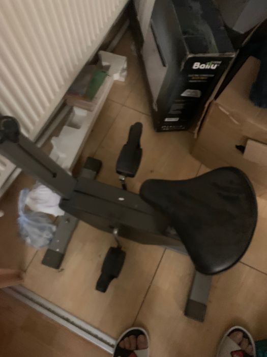 Vând bicicletă medicinală pentru sport.