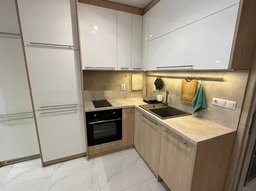 Дава се под наем Двустаен апартамент в София, Младост 4 - 75 кв.м за 377.4 € - Снимка #2