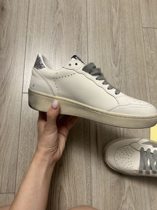 Golden Goose noi