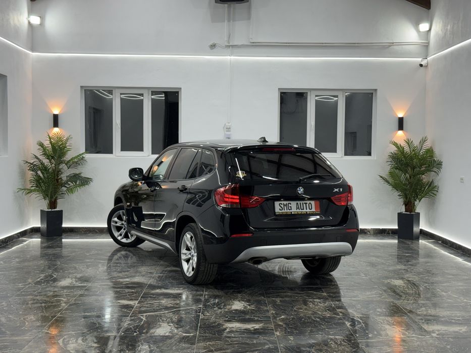 BMW X1 11/2011 E5 2.0d 143 CP Automat SE POATE IN RATE