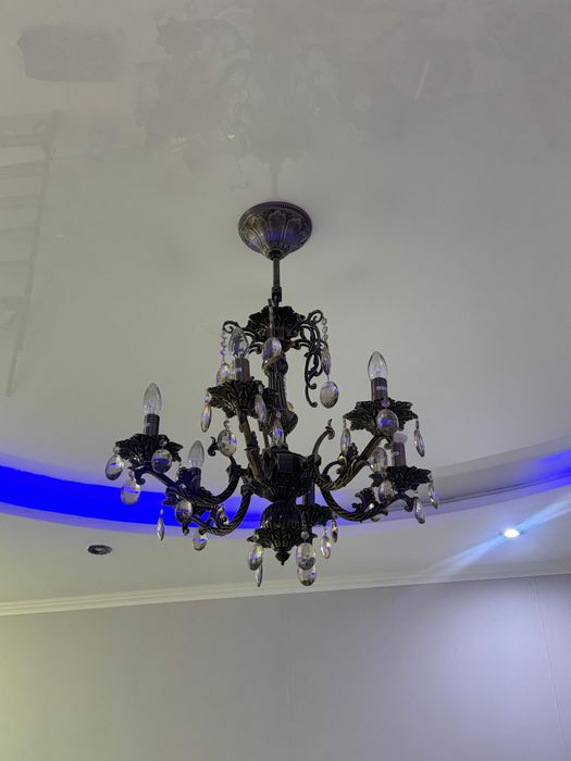 Люстра для гостевой комнаты