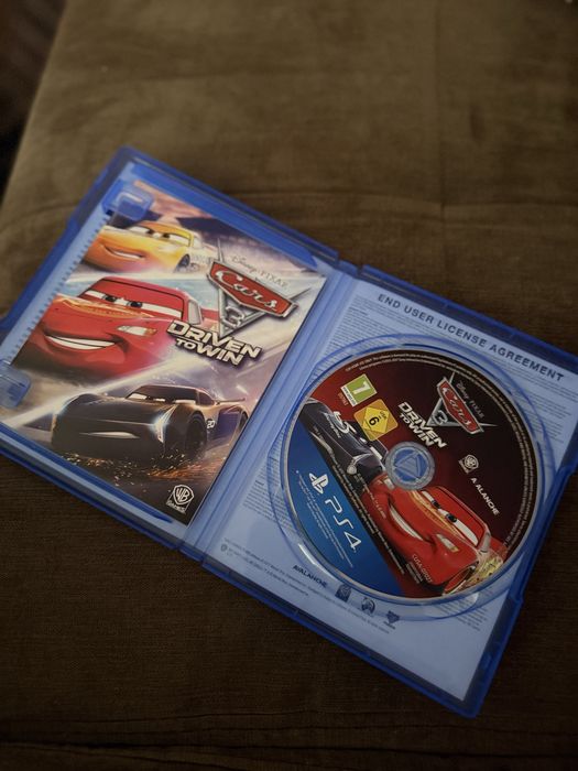 Cars 3: Driven to Win (PS4)