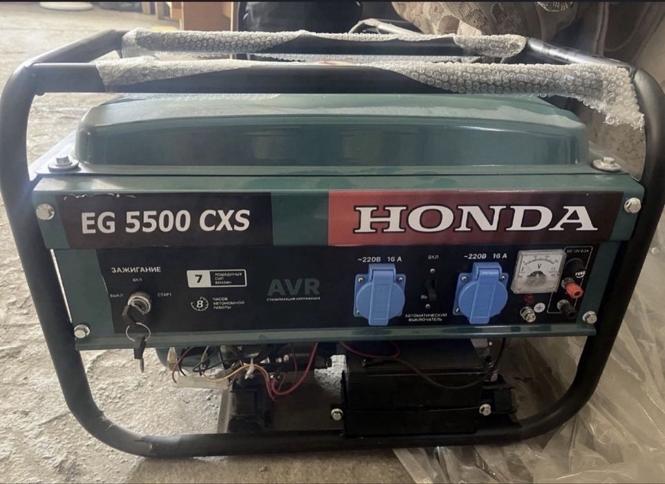 Бензиновый генератор HONDA EG 5500 CXS