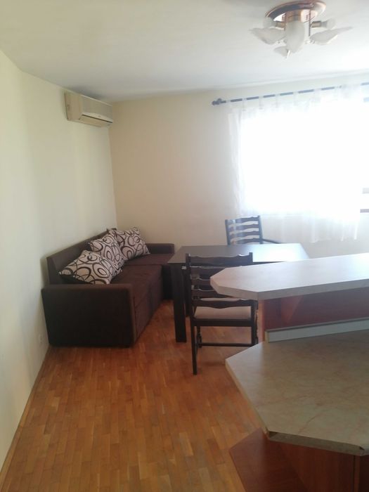 Дава се под наем Тристаен апартамент в Варна, Бриз - 93 кв.м за 459 € - Снимка #17