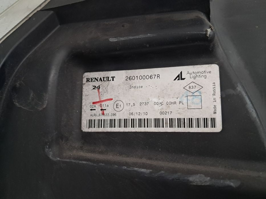 Фар Dacia Duster 2010/ 2016 г