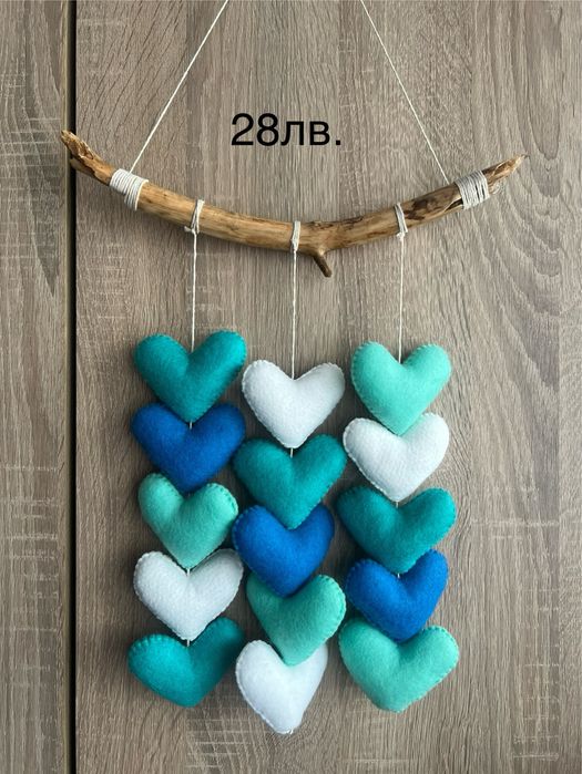 Ръчно правени играчки и украса