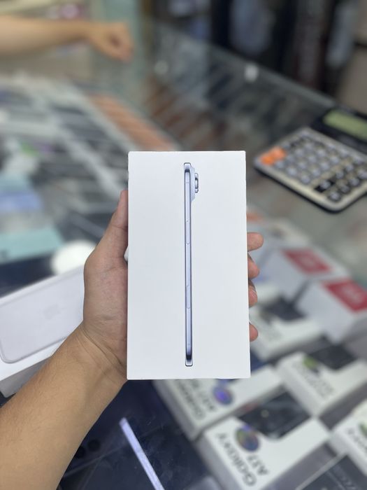 Iphone 17 Air 1tb sky blue