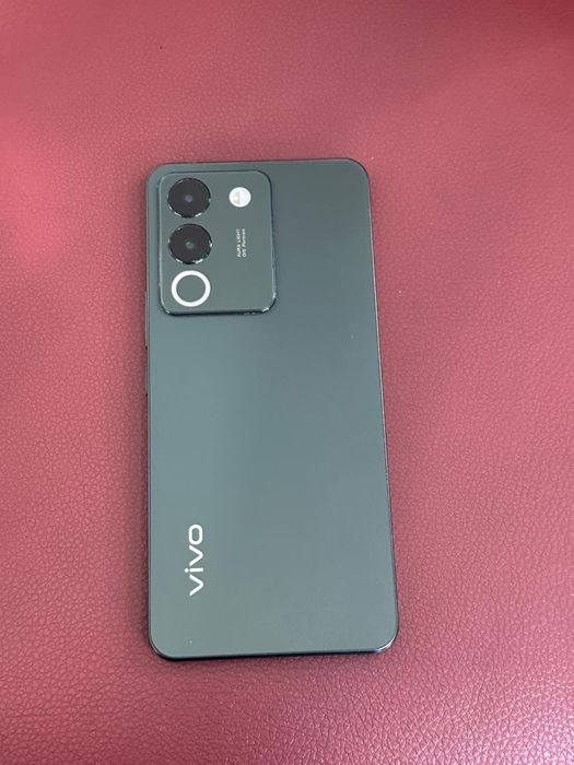 Продам телефон..