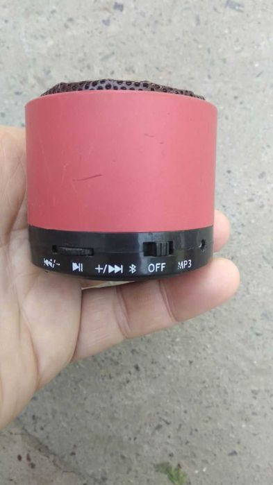 мп3 плеер.громкий.