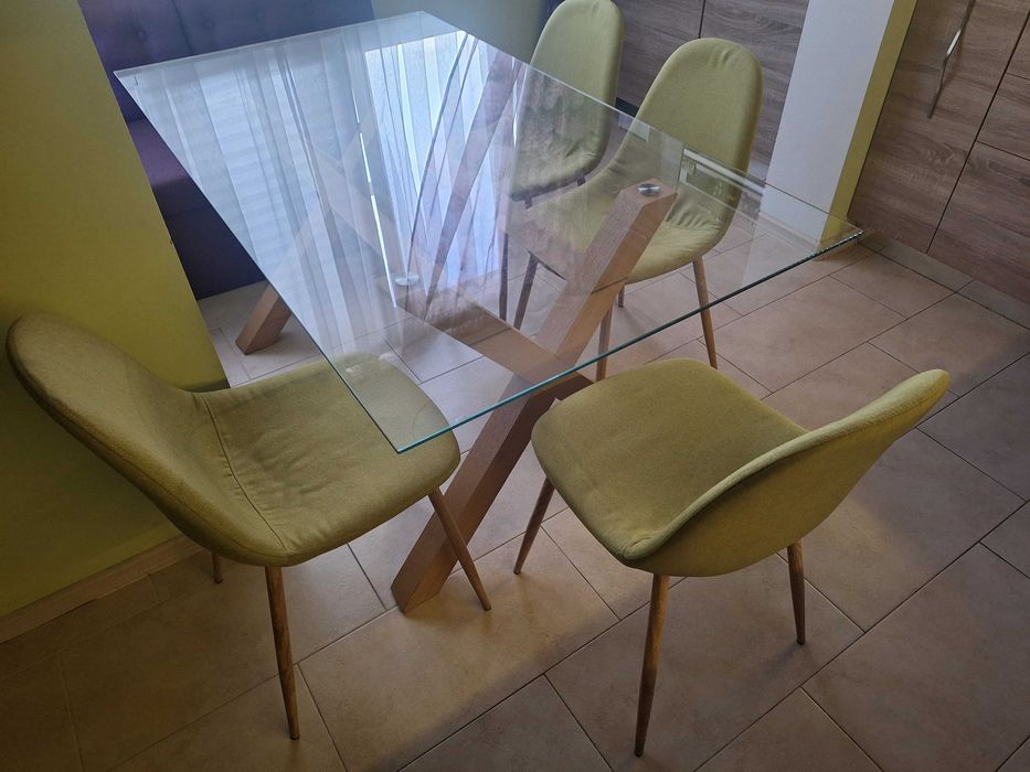 Трапезни столове 4 броя