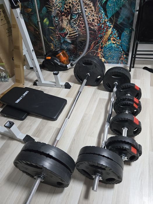 Bancă multifuncțională fitness plus bară plus greutăți plus gantere, stare ca nou!