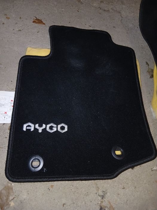 Стелки за toyota aygo