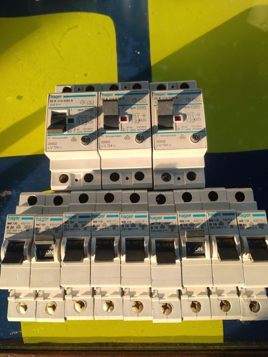 Предпазители за 230v/400
