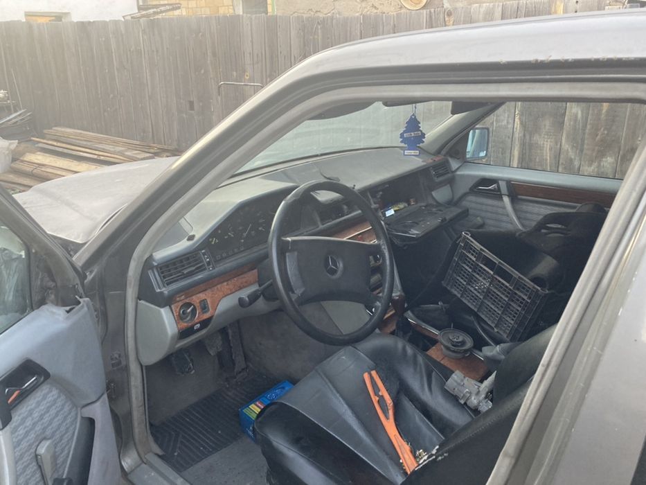 Мерседес 124 ,190