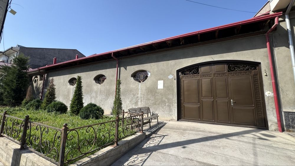 Shiribom Katta Hasanboy Uy