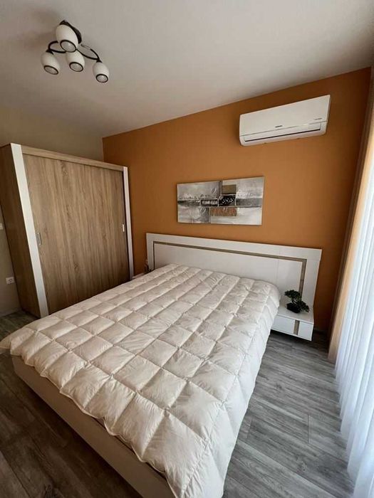 Дава се под наем Двустаен апартамент в Варна, Център - 60 кв.м за 368.73 € - Снимка #3