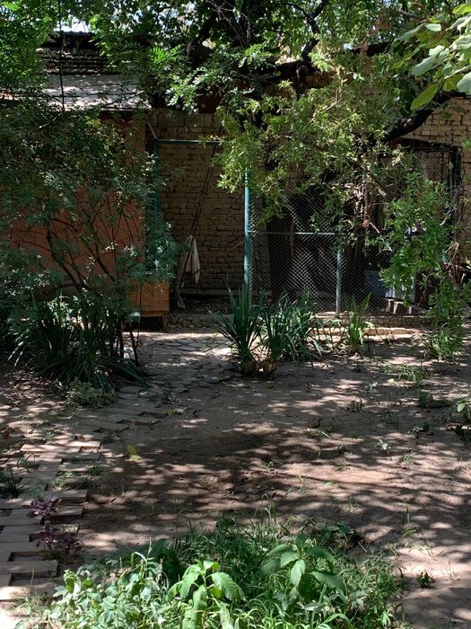 Мирзо-Улугбек район.  Академгородок участок 6,4 сот, 300000!