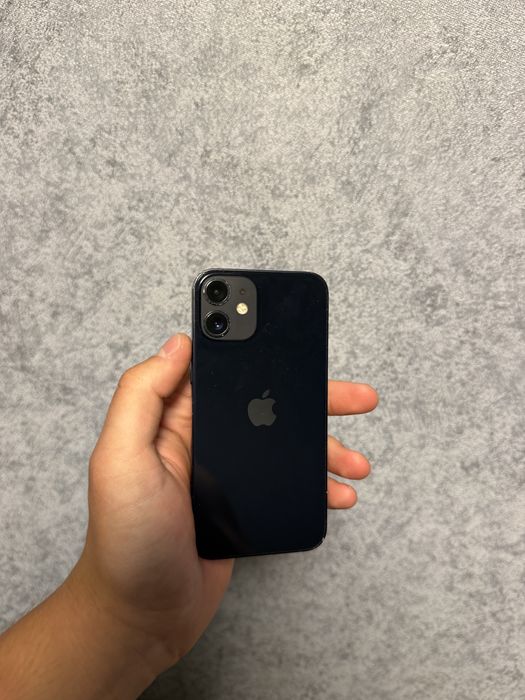Продам iPhone 12 mini