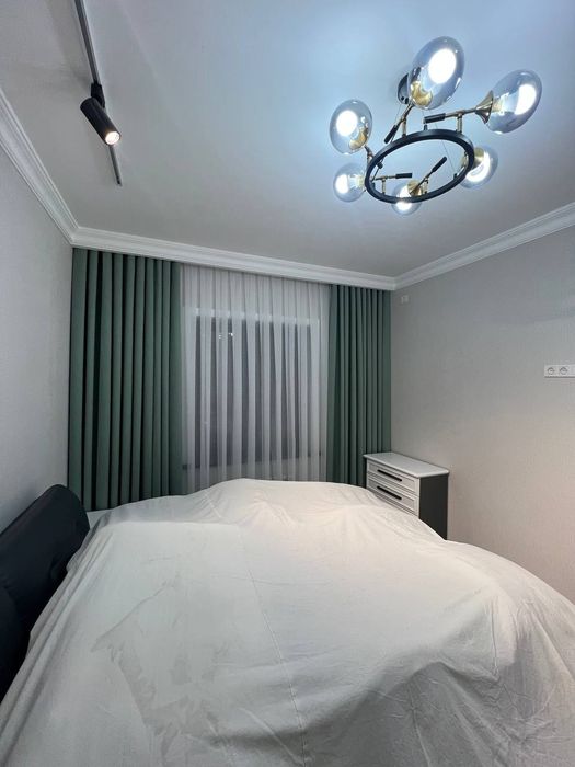 Готовые шторы из плотной портьерной ткани