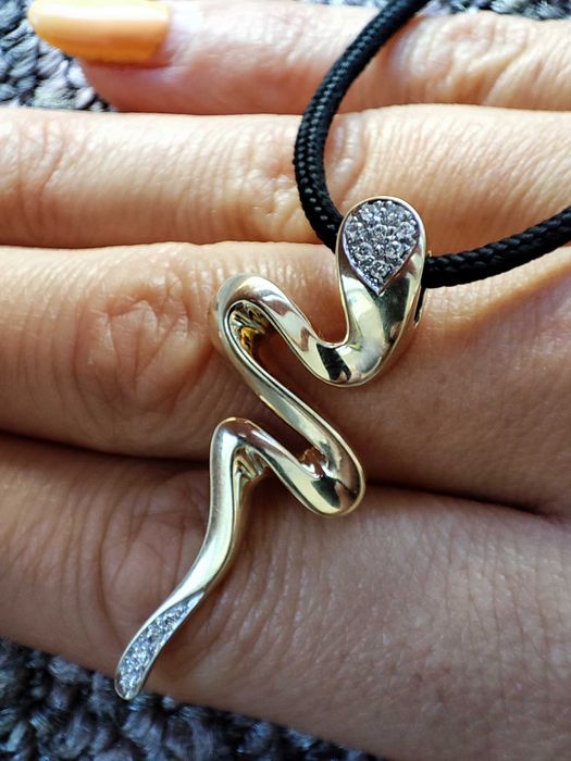Pandantiv Aur 14K Sarpe Cu Diamante Diamant Unicat