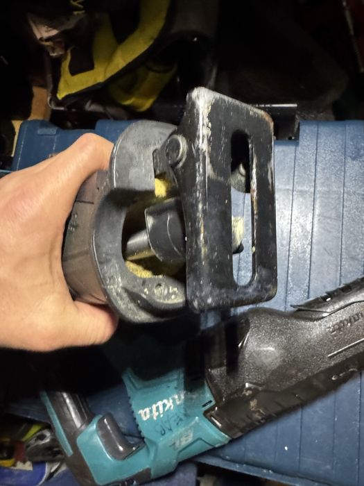 Fierastrau sabie Makita djr 187 fara perii